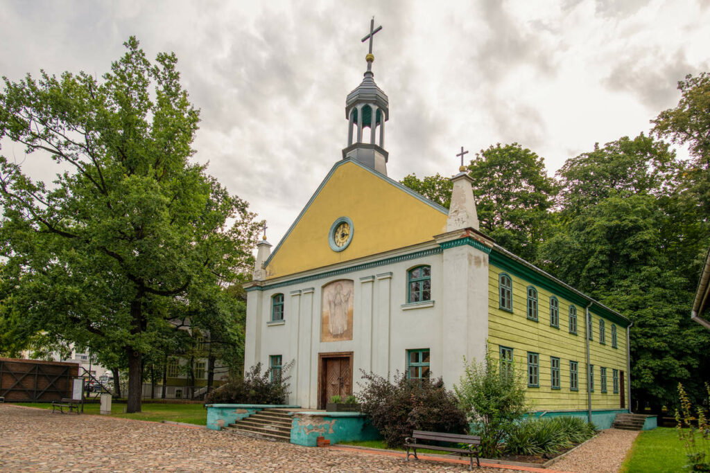 Church moved from Nowosolna