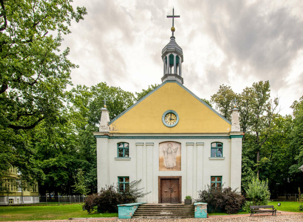 Church moved from Nowosolna