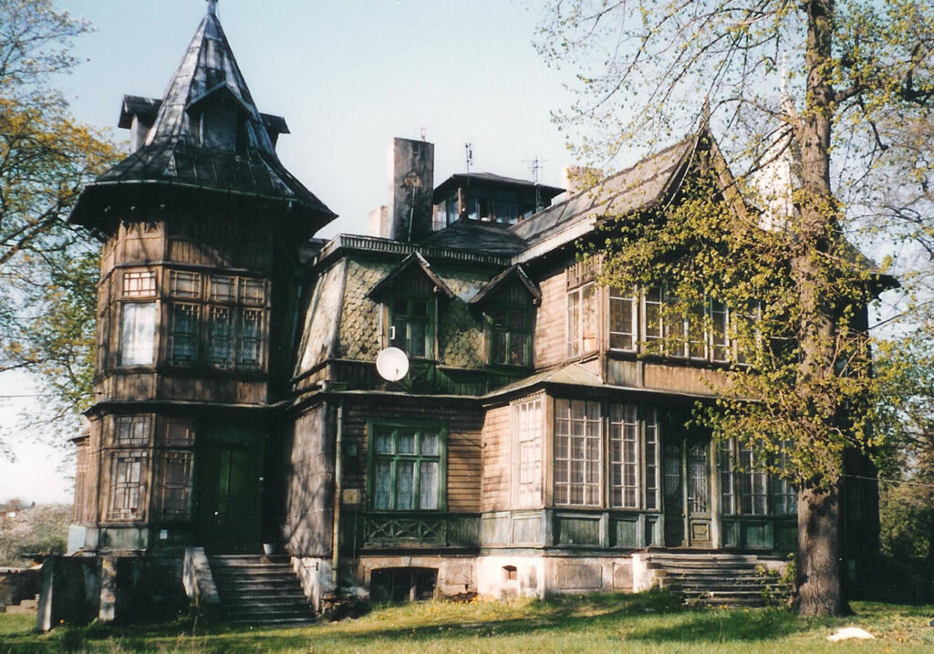 Villa moved from Scaleniowa St.