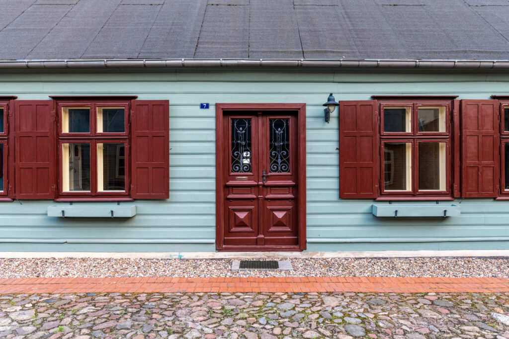 House moved from Żeromskiego 68